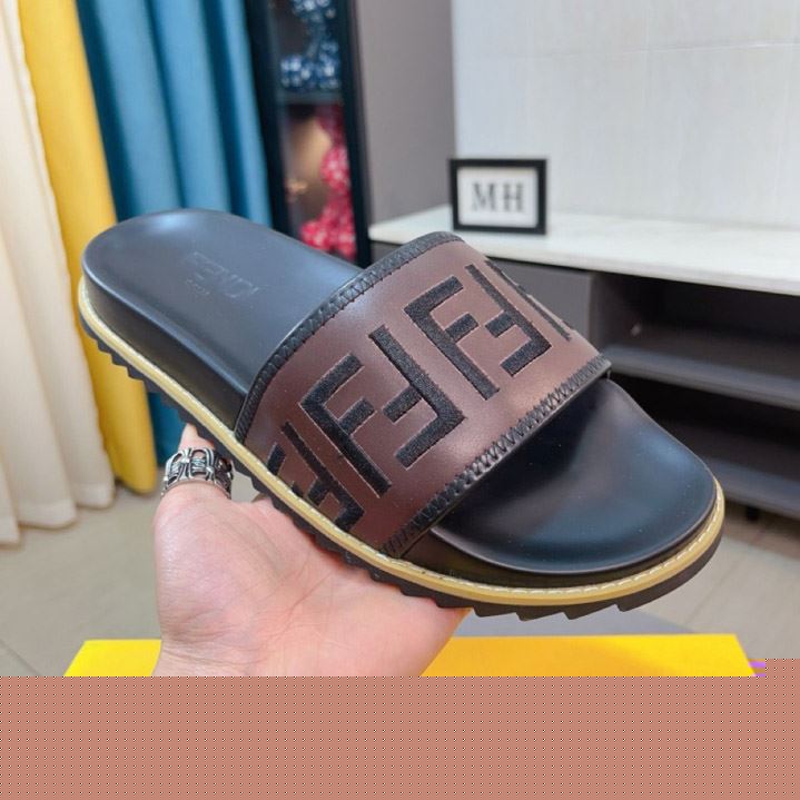 F**di slippers